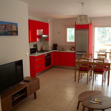 Hendaye- T2 3*-Wifi-350M Plage-Terrasse-Garage Exterior photo